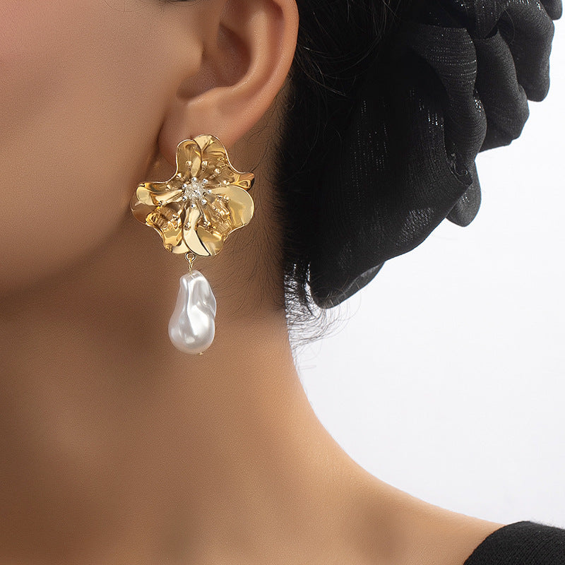 Pearl Floral