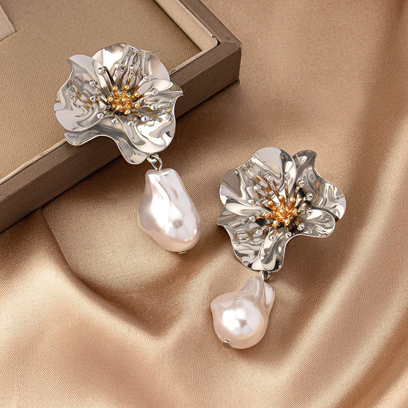 Pearl Floral